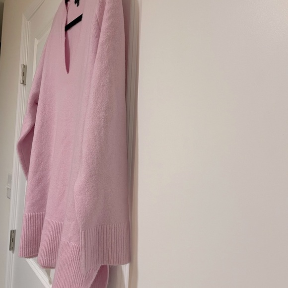 Jcrew new without tags, pink pullover sweater - Picture 3 of 6